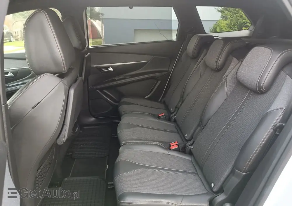 PEUGEOT 5008 1.2 PureTech GT S&S