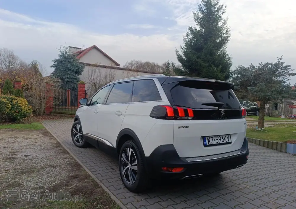 PEUGEOT 5008 1.2 PureTech GT S&S