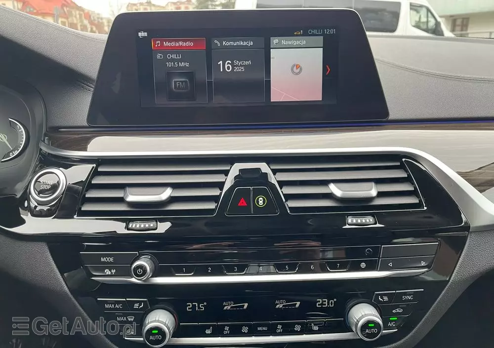 BMW Seria 5 530e iPerformance xDrive Luxury Line sport