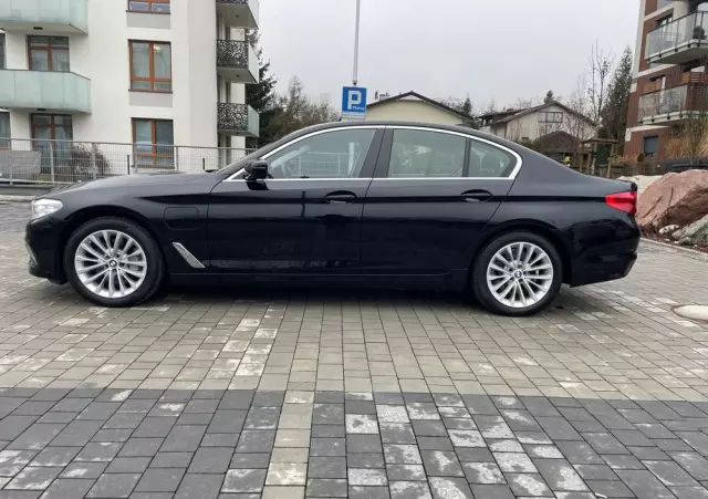 BMW Seria 5 530e iPerformance xDrive Luxury Line sport