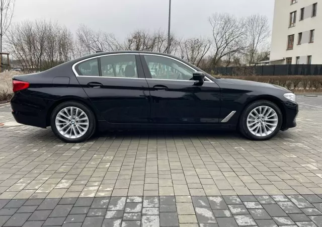 BMW Seria 5 530e iPerformance xDrive Luxury Line sport
