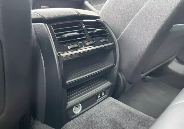 BMW Seria 5 530e iPerformance xDrive Luxury Line sport