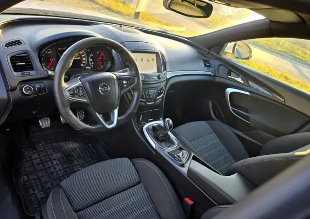 OPEL Insignia 2.0 CDTI 4x4 ecoFLEXStart/S Business Edition