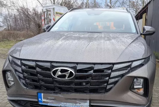 HYUNDAI Tucson 