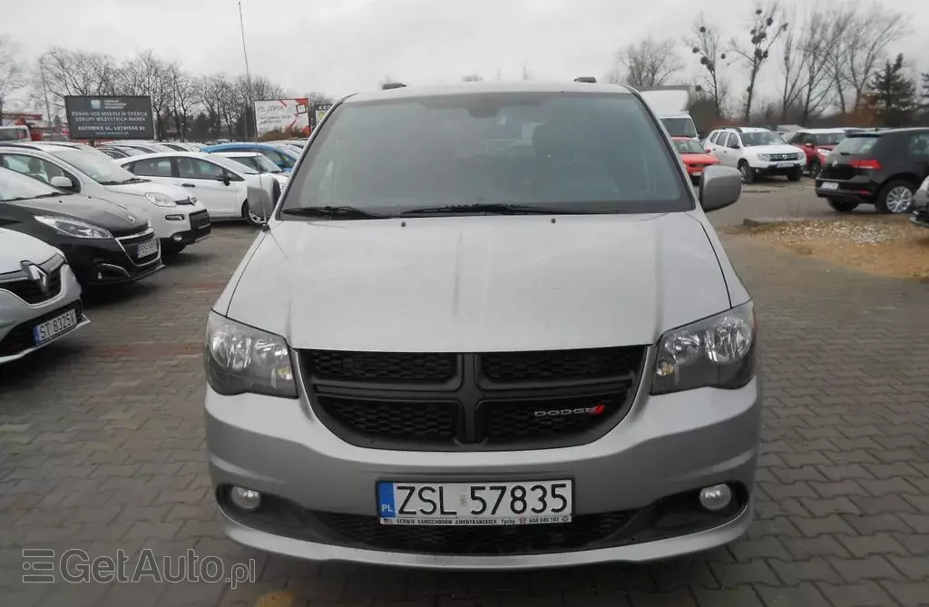 DODGE Caravan 