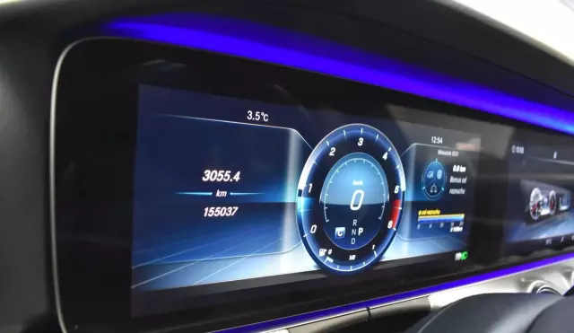 MERCEDES-BENZ Klasa E 