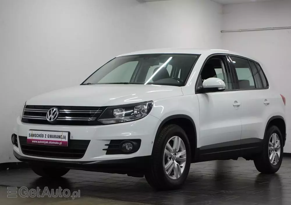 VOLKSWAGEN Tiguan 1.4 TSI BlueMotion Technology Trend & Fun