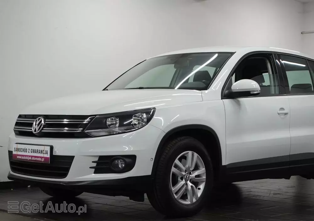 VOLKSWAGEN Tiguan 1.4 TSI BlueMotion Technology Trend & Fun