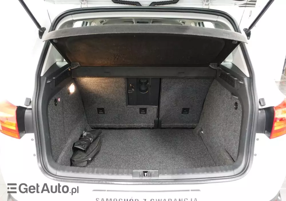 VOLKSWAGEN Tiguan 1.4 TSI BlueMotion Technology Trend & Fun