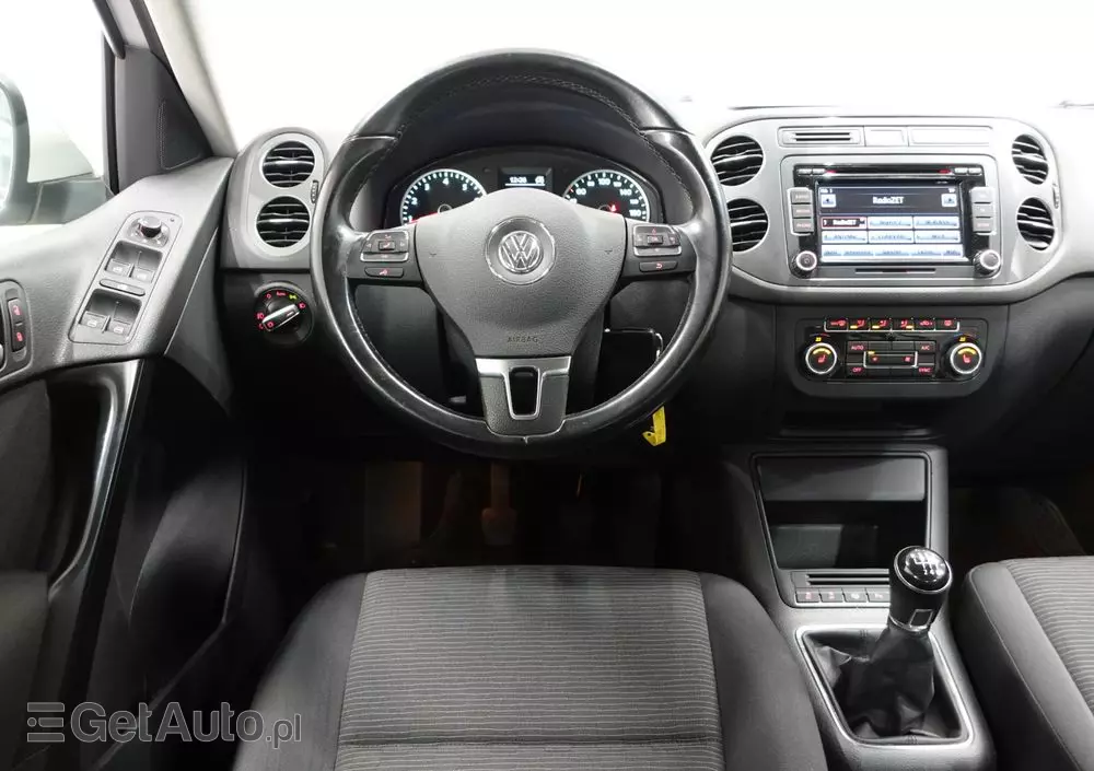 VOLKSWAGEN Tiguan 1.4 TSI BlueMotion Technology Trend & Fun