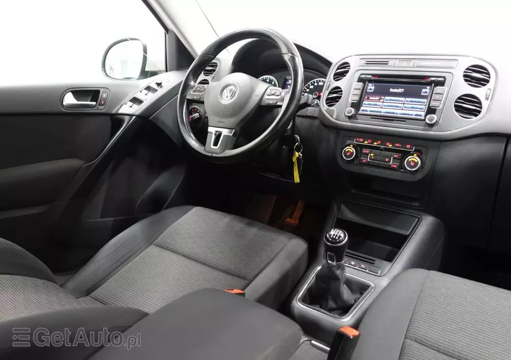 VOLKSWAGEN Tiguan 1.4 TSI BlueMotion Technology Trend & Fun