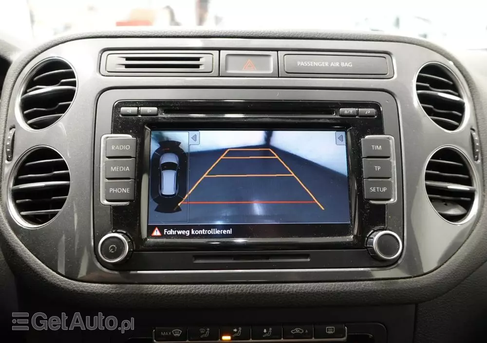 VOLKSWAGEN Tiguan 1.4 TSI BlueMotion Technology Trend & Fun