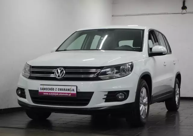 VOLKSWAGEN Tiguan 1.4 TSI BlueMotion Technology Trend & Fun