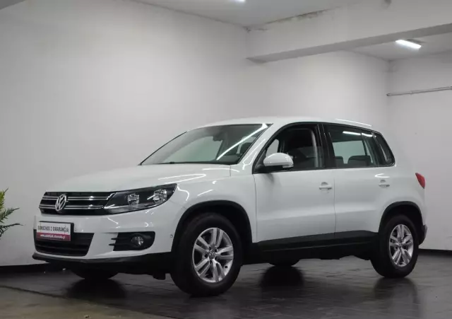 VOLKSWAGEN Tiguan 1.4 TSI BlueMotion Technology Trend & Fun