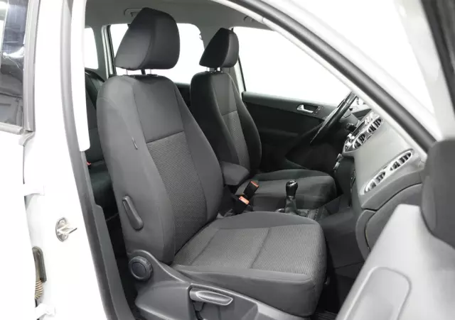 VOLKSWAGEN Tiguan 1.4 TSI BlueMotion Technology Trend & Fun