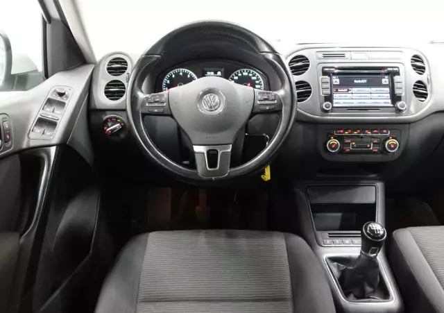 VOLKSWAGEN Tiguan 1.4 TSI BlueMotion Technology Trend & Fun