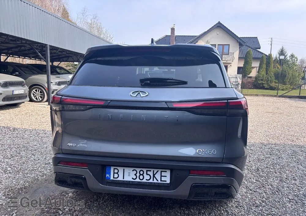 INFINITI QX60 
