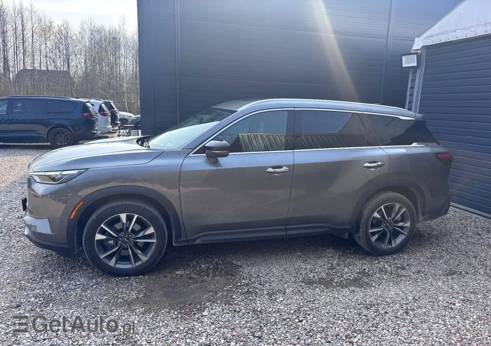 INFINITI QX60 