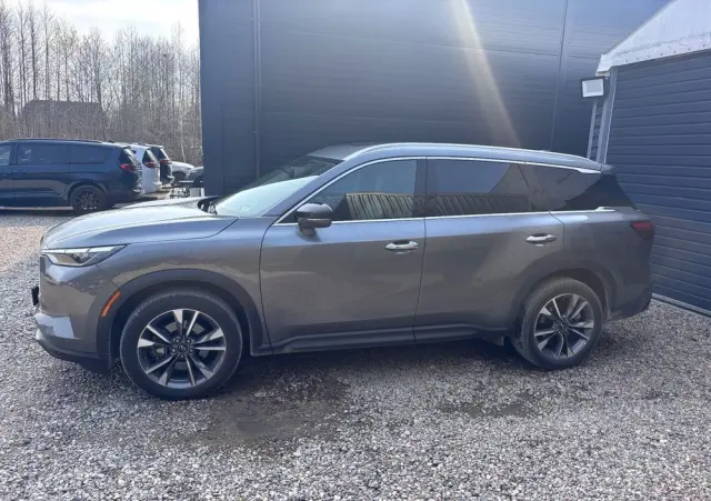 INFINITI QX60 
