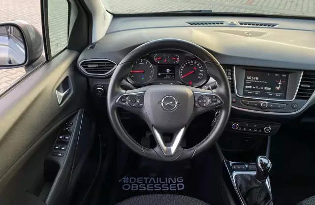 OPEL Crossland 