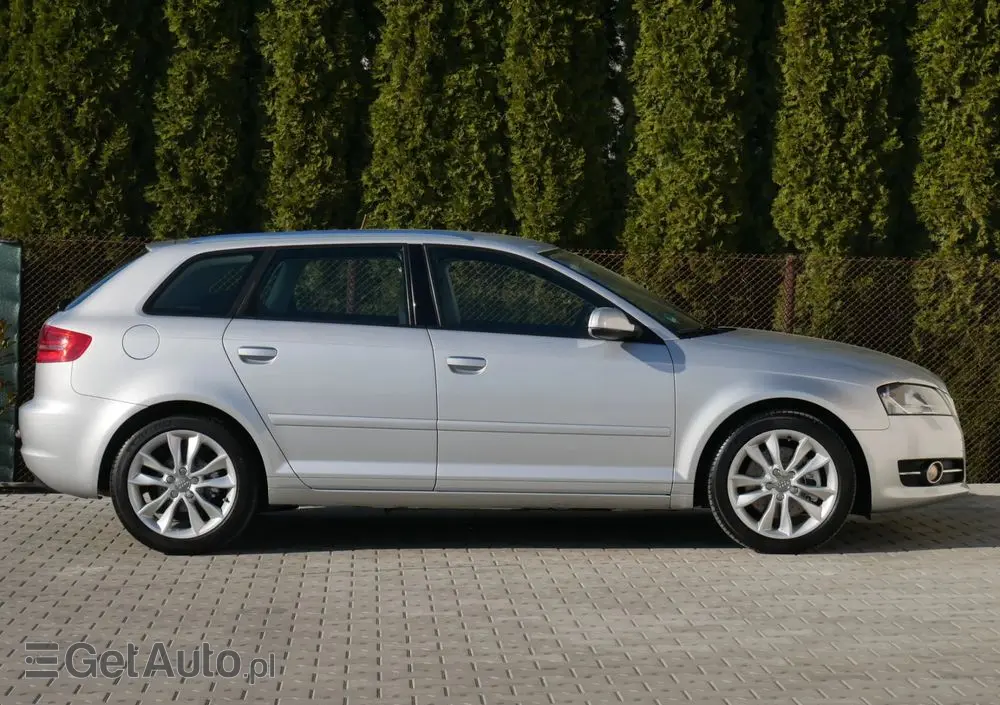 AUDI A3 Sportback 2.0 TDI DPF Attraction