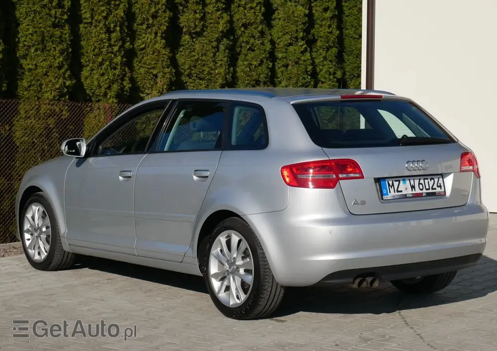 AUDI A3 Sportback 2.0 TDI DPF Attraction