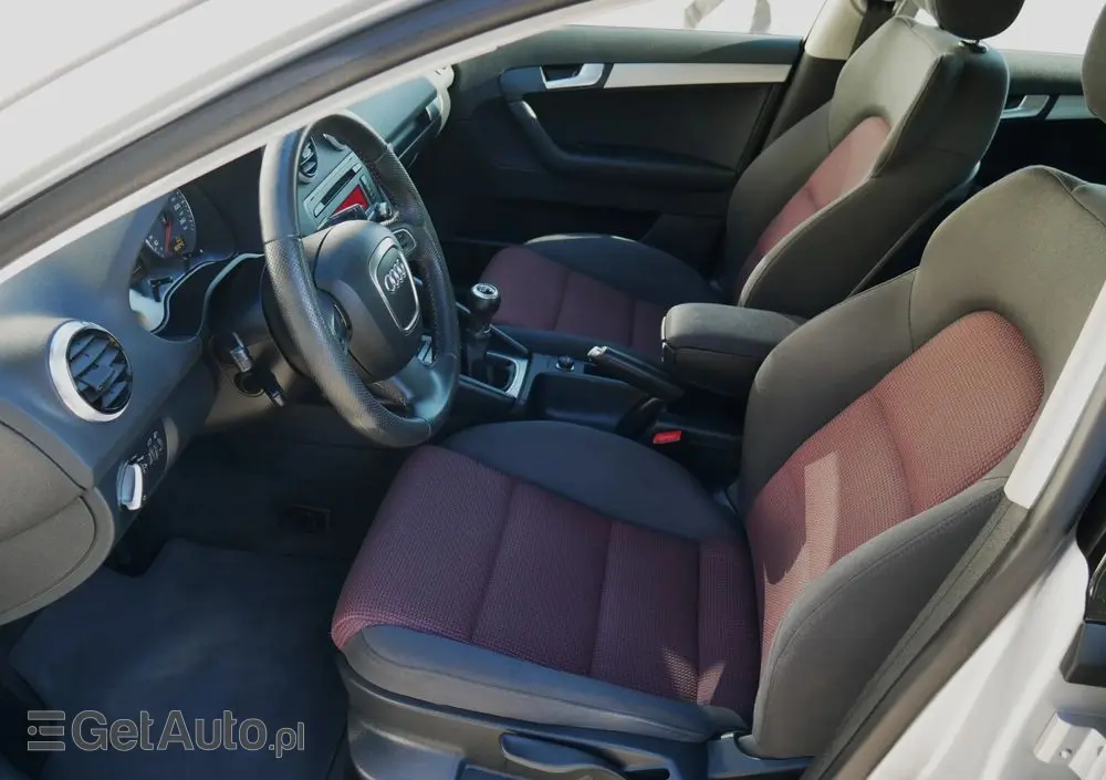 AUDI A3 Sportback 2.0 TDI DPF Attraction