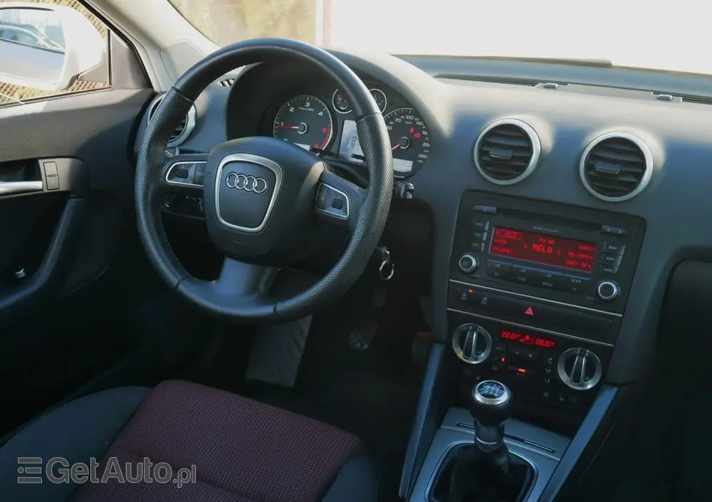 AUDI A3 Sportback 2.0 TDI DPF Attraction