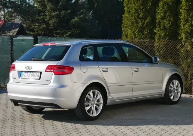 AUDI A3 Sportback 2.0 TDI DPF Attraction