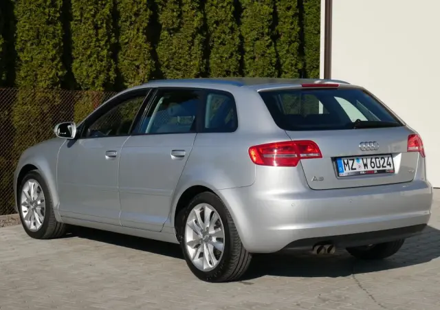 AUDI A3 Sportback 2.0 TDI DPF Attraction