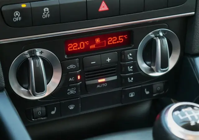 AUDI A3 Sportback 2.0 TDI DPF Attraction