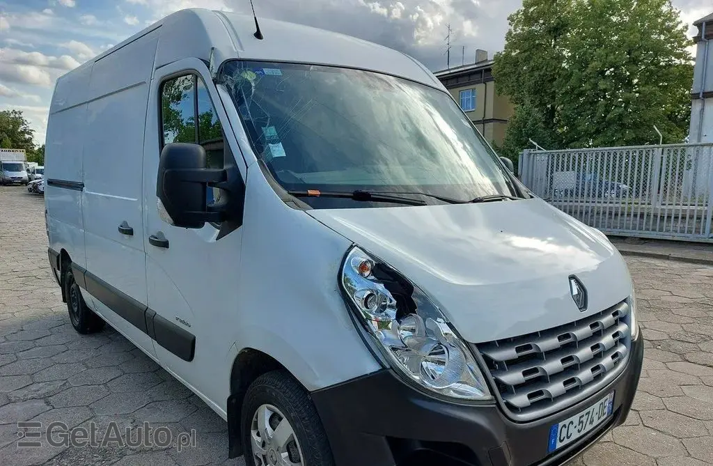 RENAULT Master 