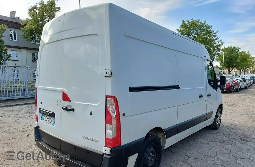RENAULT Master 