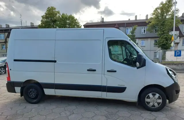 RENAULT Master 