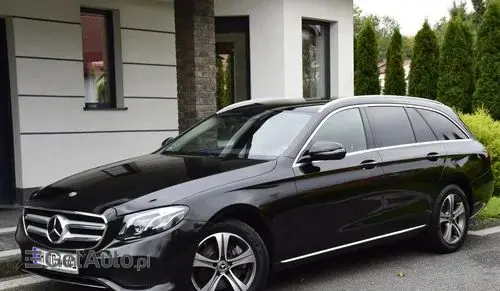 MERCEDES-BENZ Klasa E 