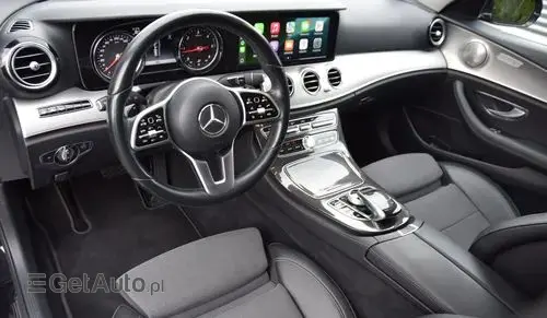 MERCEDES-BENZ Klasa E 