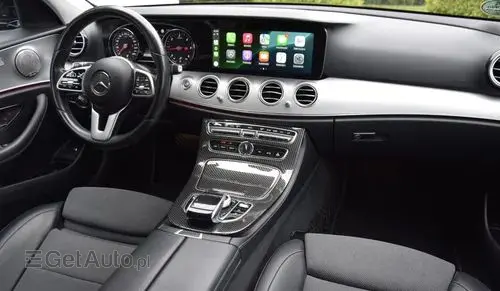 MERCEDES-BENZ Klasa E 