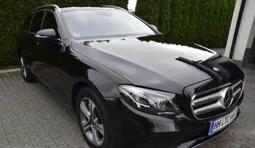 MERCEDES-BENZ Klasa E 