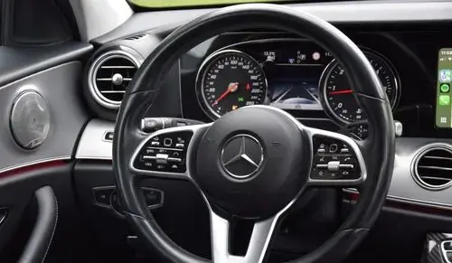 MERCEDES-BENZ Klasa E 