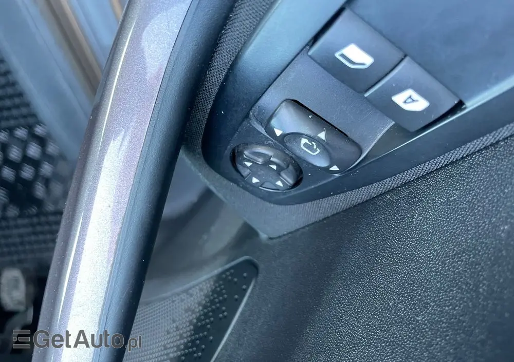 PEUGEOT 2008 E-HDi FAP 92 STOP & START Active