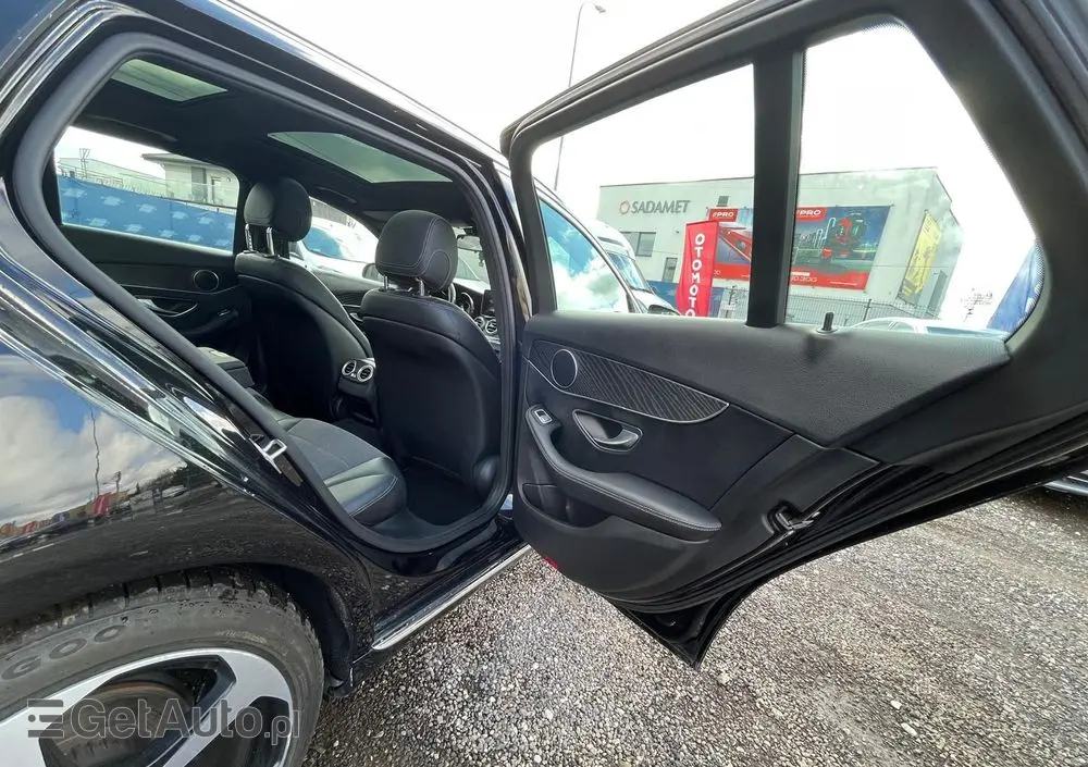 MERCEDES-BENZ Klasa C 220 (BlueTEC) d 7G-TRONIC