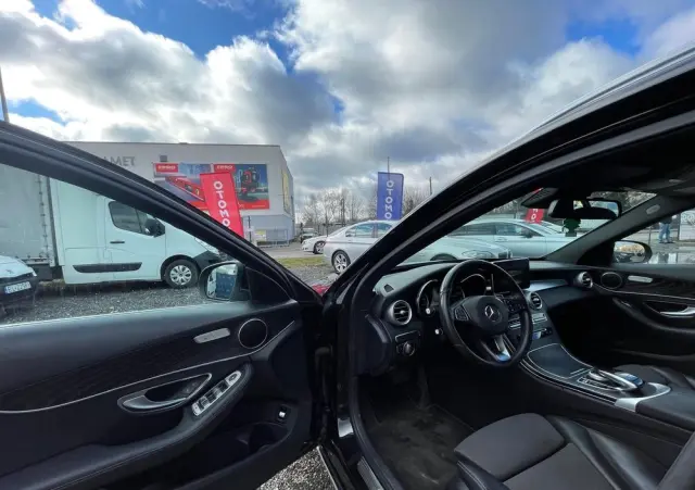 MERCEDES-BENZ Klasa C 220 (BlueTEC) d 7G-TRONIC