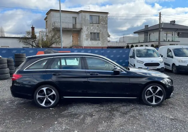 MERCEDES-BENZ Klasa C 220 (BlueTEC) d 7G-TRONIC