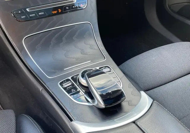 MERCEDES-BENZ Klasa C 220 (BlueTEC) d 7G-TRONIC