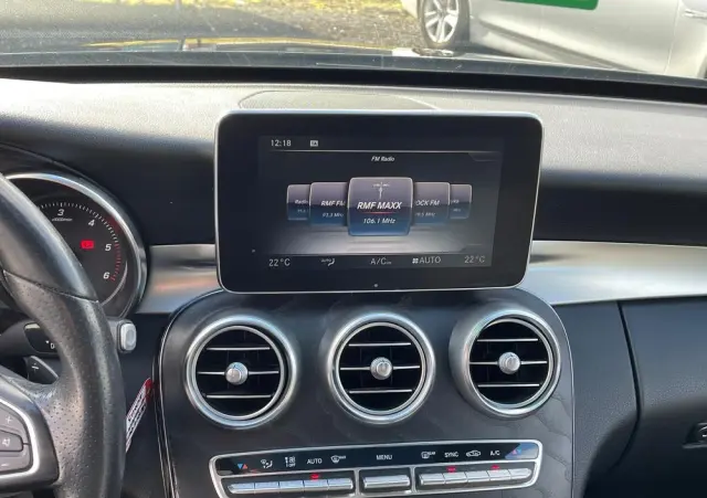 MERCEDES-BENZ Klasa C 220 (BlueTEC) d 7G-TRONIC