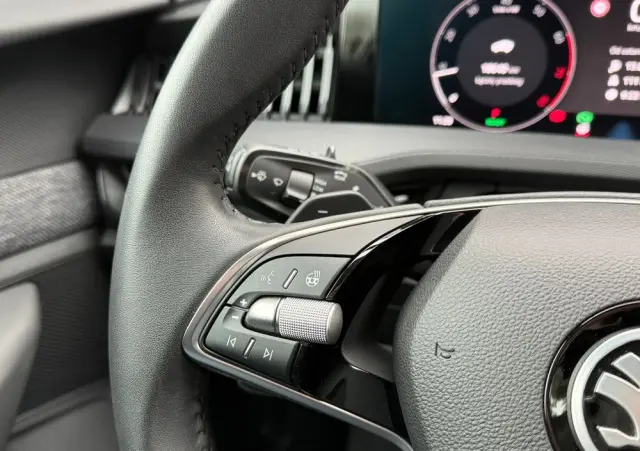 SKODA Superb 1.5 TSI mHEV DSG Essence