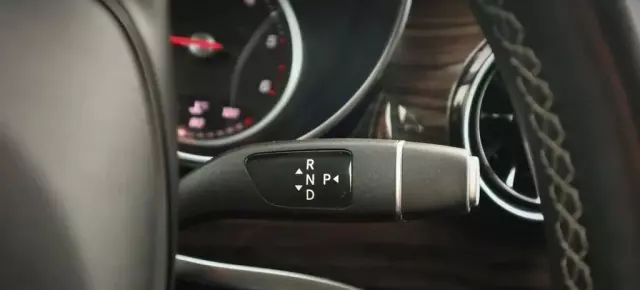 MERCEDES-BENZ Klasa V 