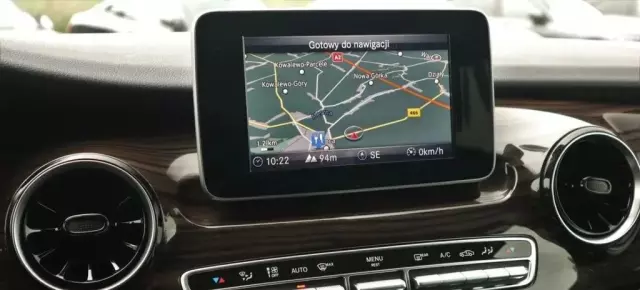 MERCEDES-BENZ Klasa V 