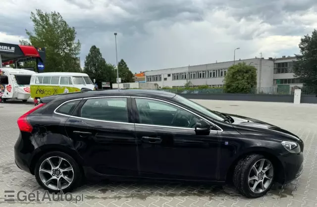 VOLVO V40 2.0 D3 (150 KM) MT
