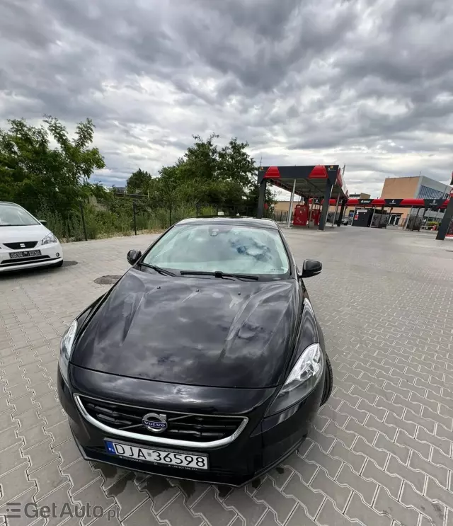 VOLVO V40 2.0 D3 (150 KM) MT